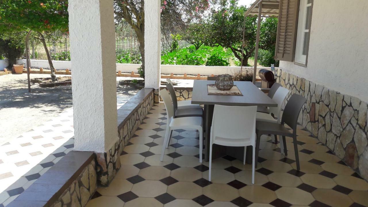 Casa Vacanze Reginotte Balestrate Exterior photo